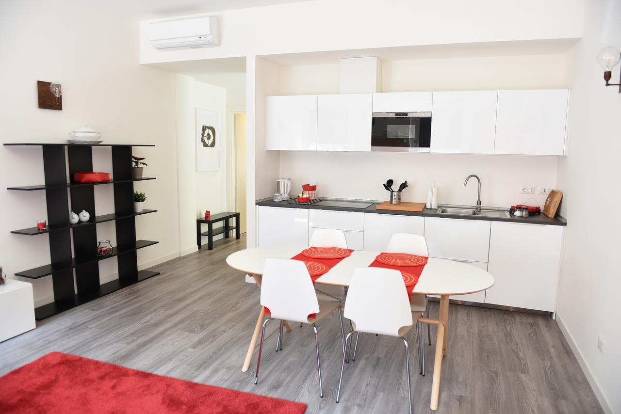 Le Rondinelle Apartment โกโม ภายนอก รูปภาพ