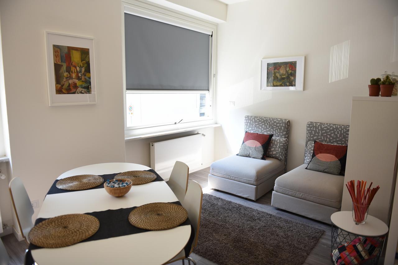 Le Rondinelle Apartment โกโม ภายนอก รูปภาพ