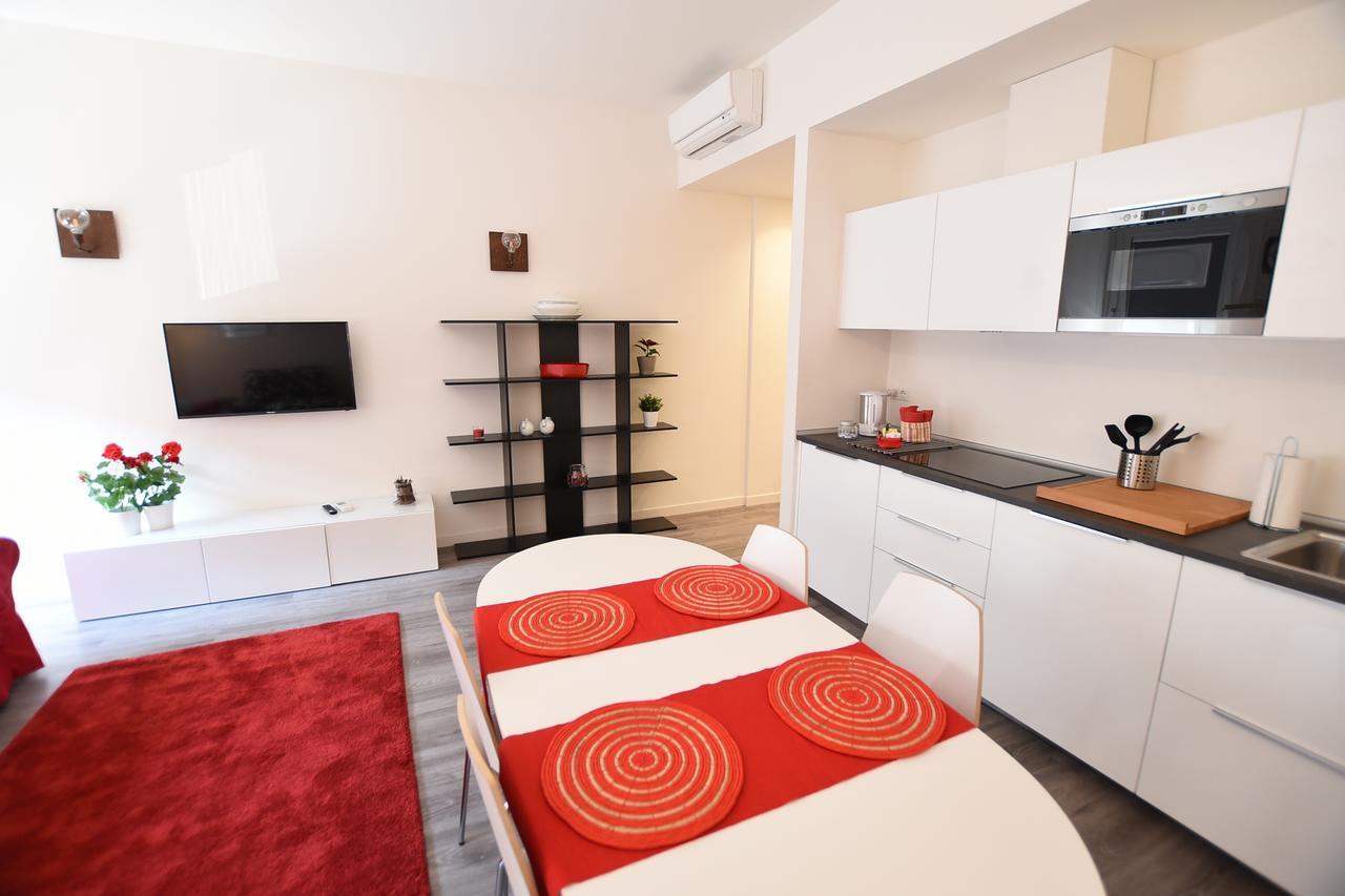 Le Rondinelle Apartment โกโม ภายนอก รูปภาพ