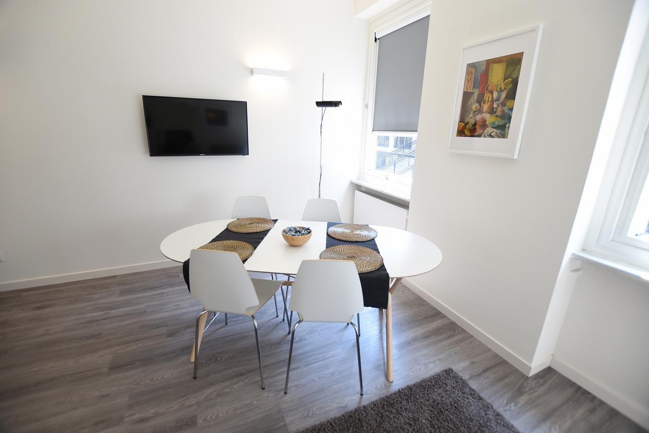 Le Rondinelle Apartment โกโม ภายนอก รูปภาพ