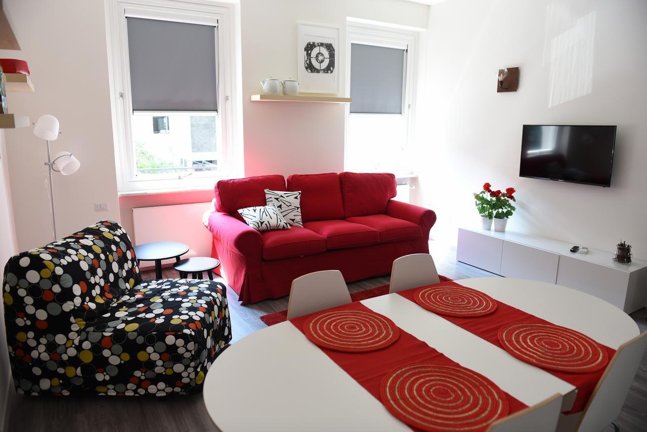 Le Rondinelle Apartment โกโม ภายนอก รูปภาพ