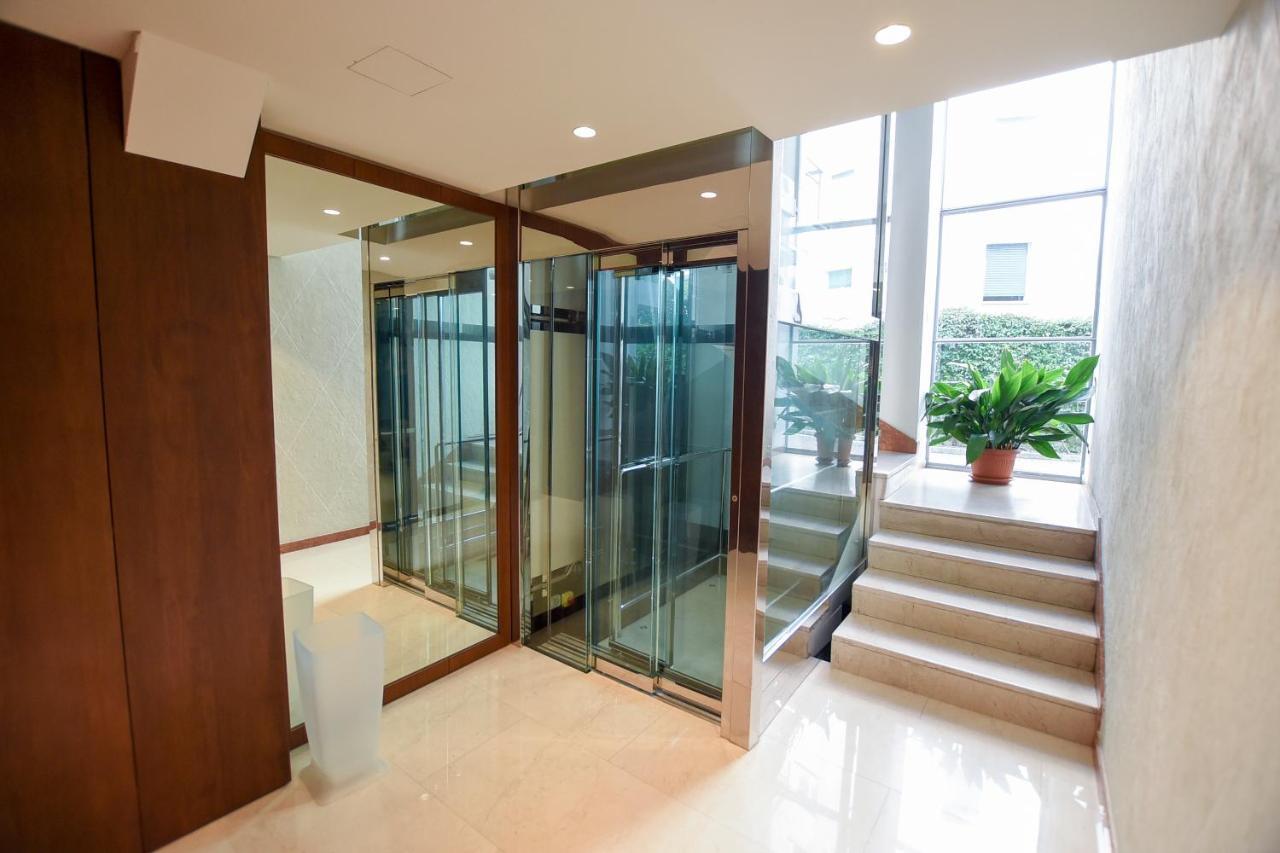 Le Rondinelle Apartment โกโม ภายนอก รูปภาพ